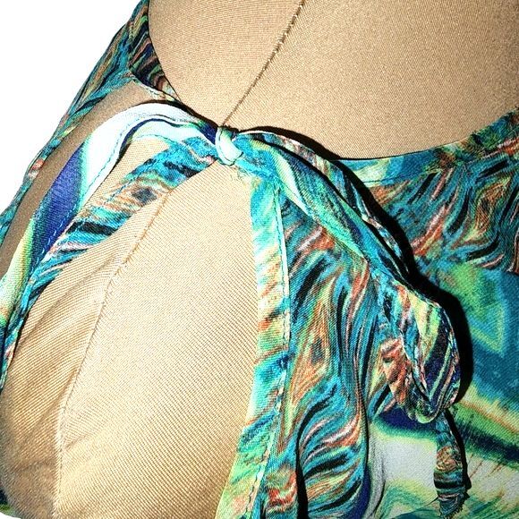 Wet Seal Sheer Green Abstract Print Tied Cold Shoulder Smock Waist Blouse Size M - Picture 6 of 8